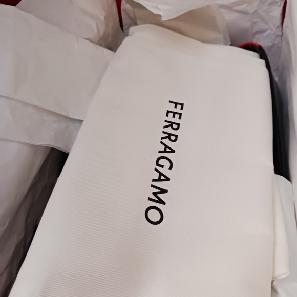 Ferragamo Siwar Ballet Flats - Picture 11 of 12